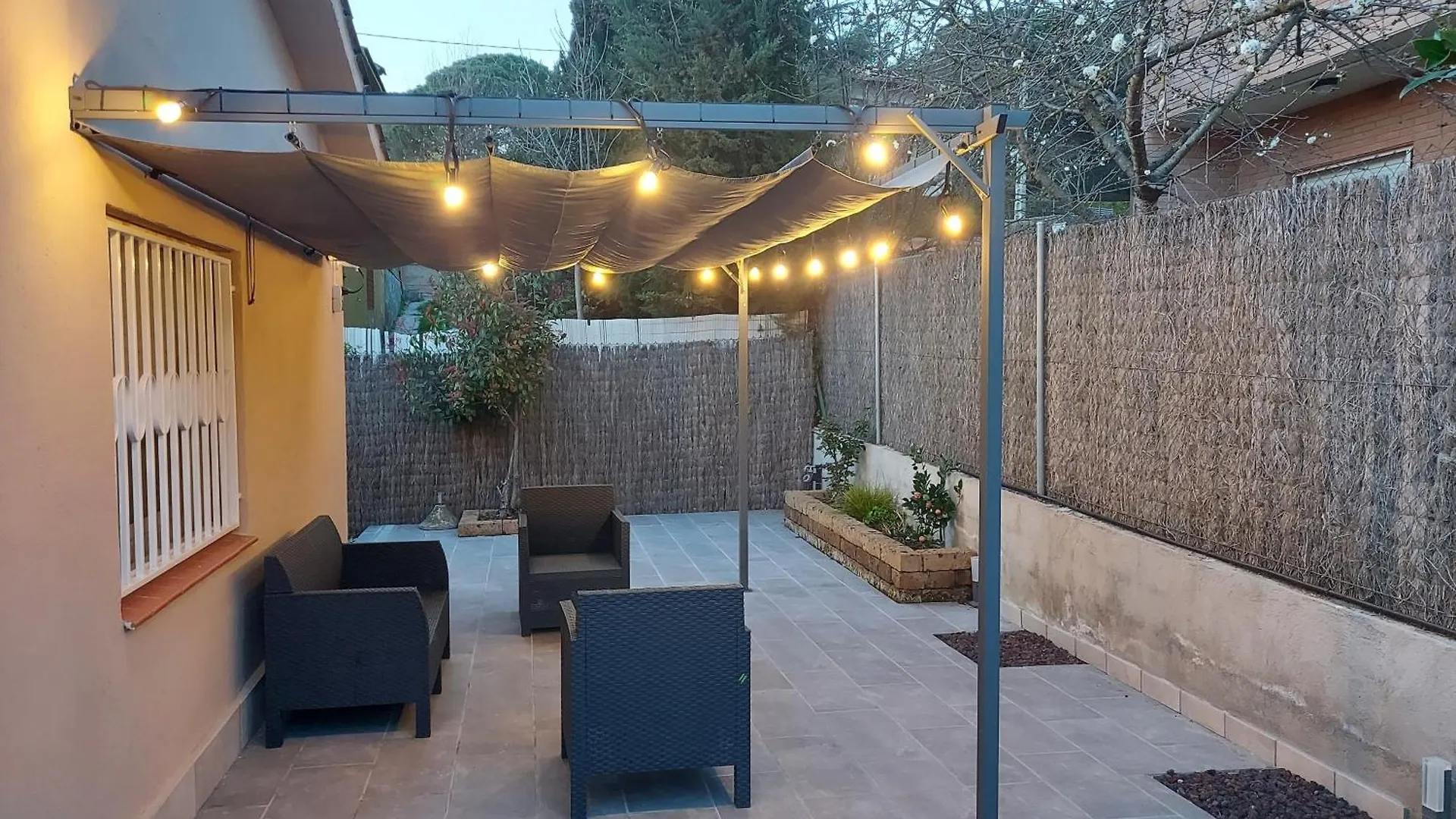 Holiday home Cerca De Barcelona, Y Entre Tres Parques Naturales, Casa De 4 Habitaciones Y 2 Banos Con Piscina, Barbacoa Y Chimenea Sant Antoni de Vilamajor Spain